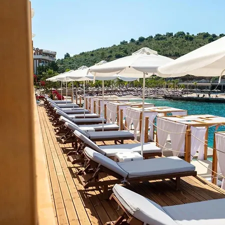 Hotel Cako 3*