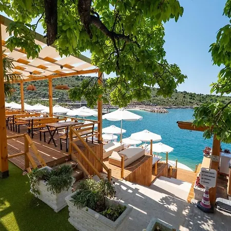 Cako 3* Sarandë